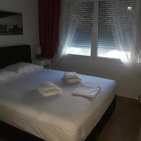 τhe Diamond 아파트 *