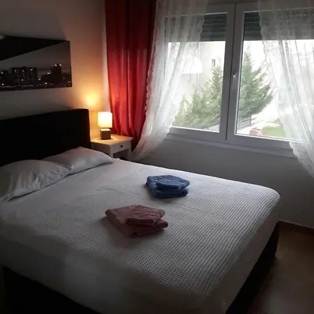 아파트 τhe Diamond Néa Péramos