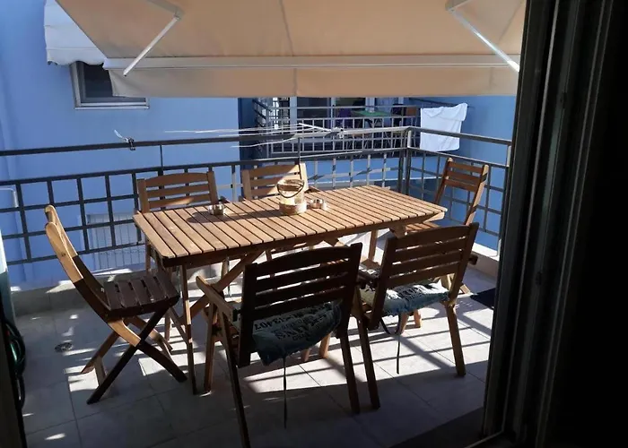 τhe Diamond Néa Péramos